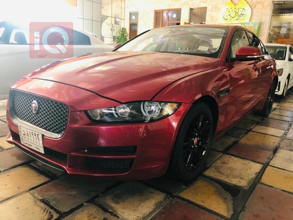 جاگوار XE